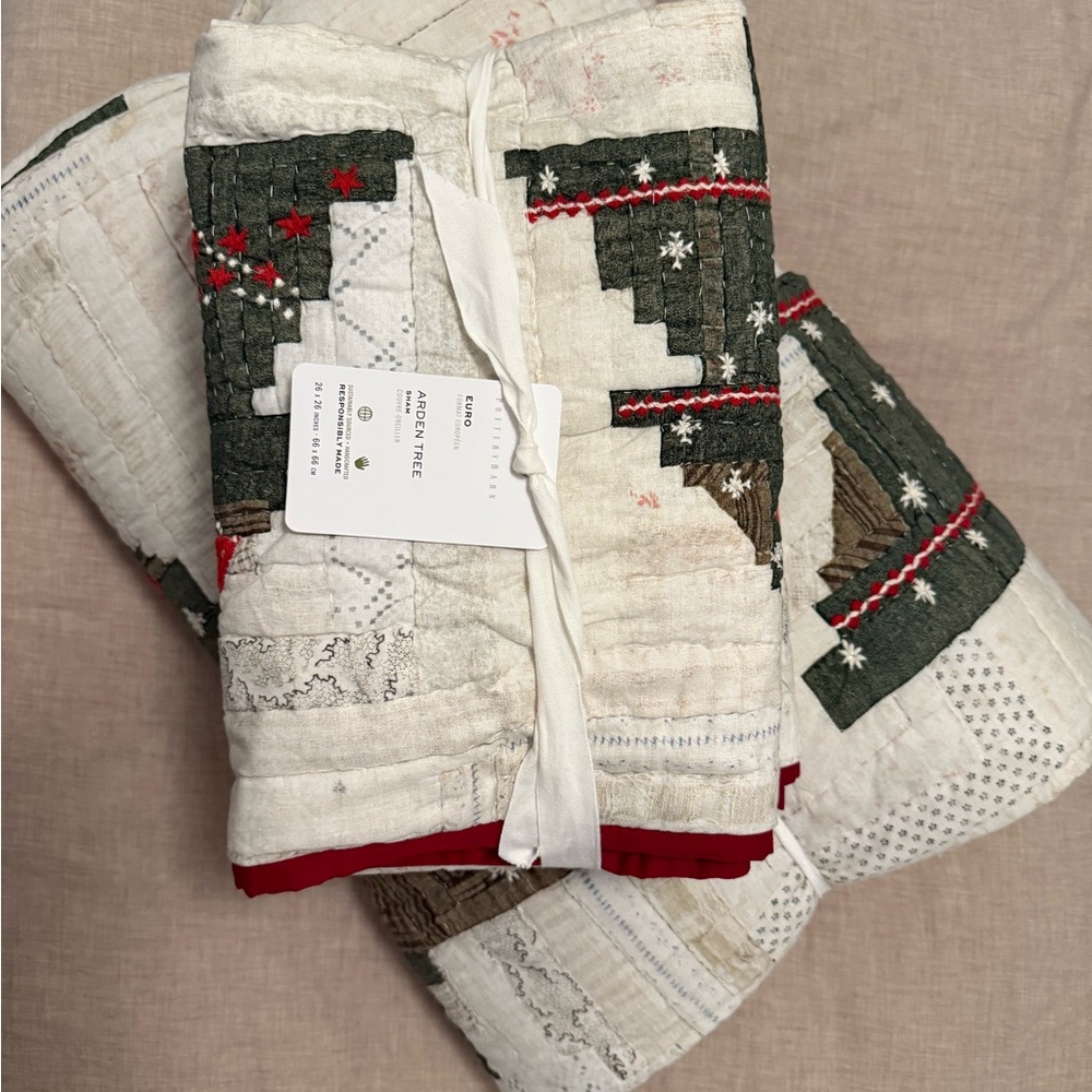 Pottery barn Arden king quilt and 3 euro shams